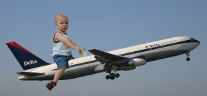 baby-riding-plane